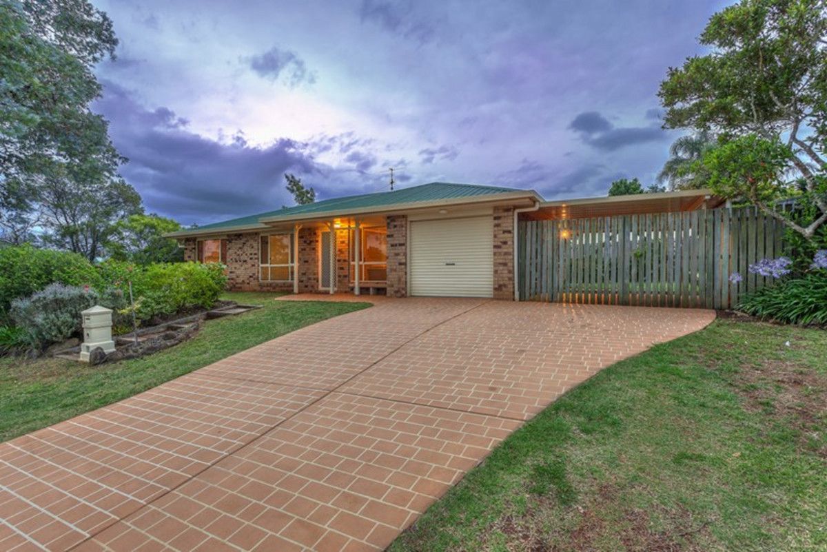 11 Honeysuckle Drive, Glenvale Property History & Address Research