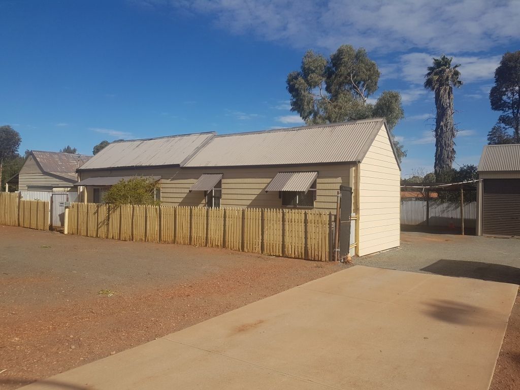 82 Lane Street, South Kalgoorlie WA 6430