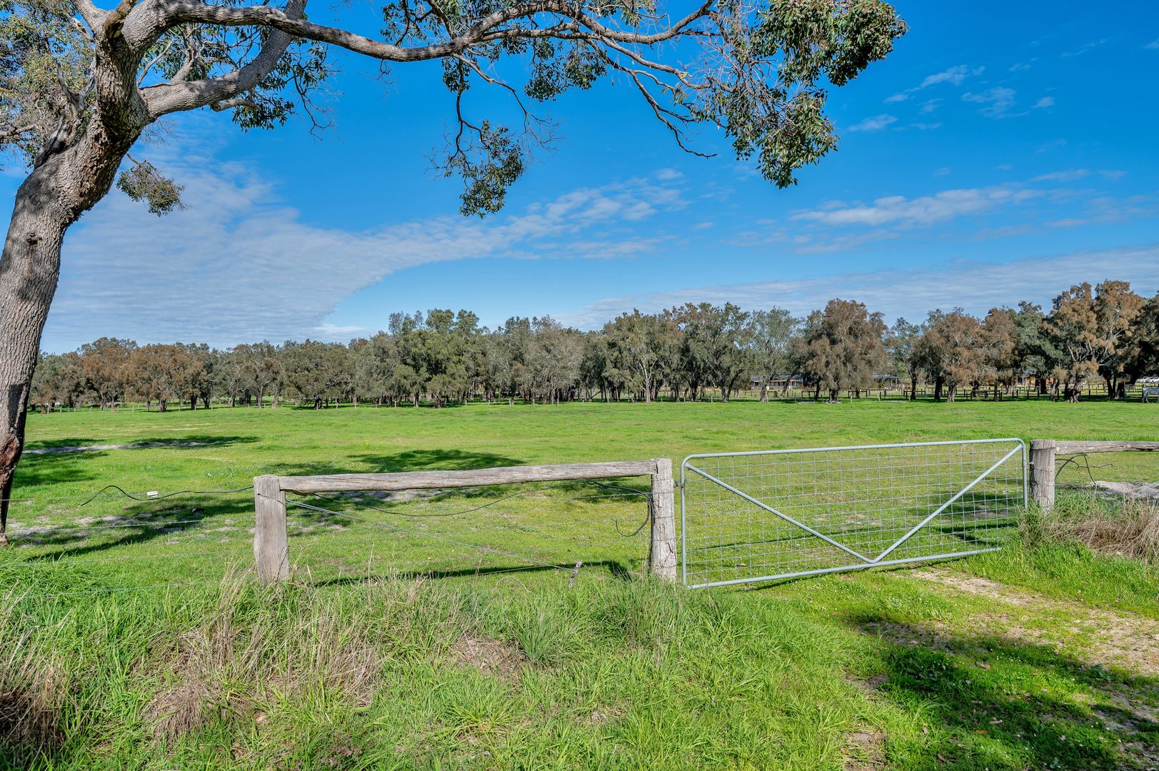 Lot 11 Lowlands Road, Mardella WA 6125, Image 2