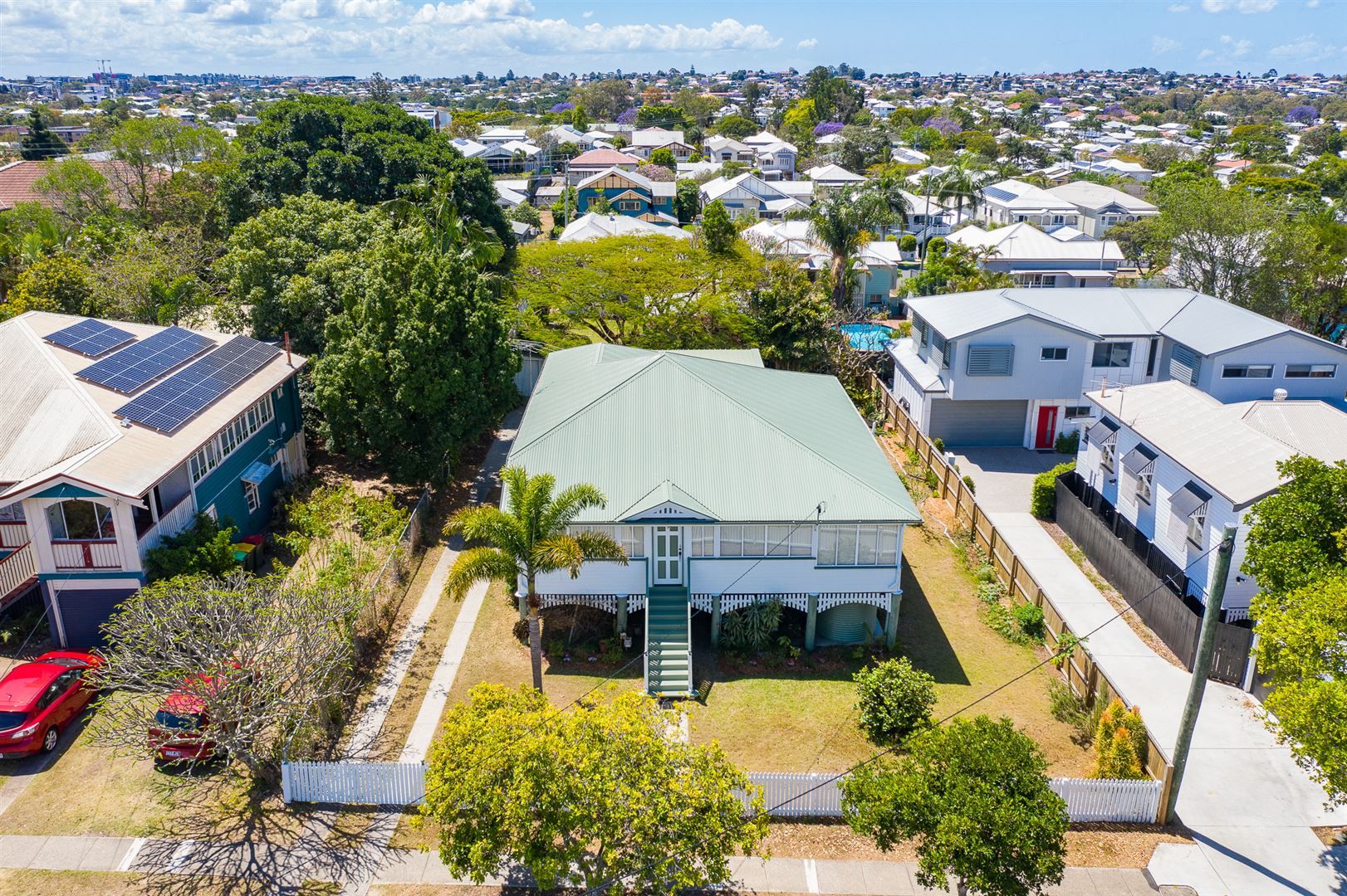 18 Sixth Avenue, Kedron QLD 4031, Image 0