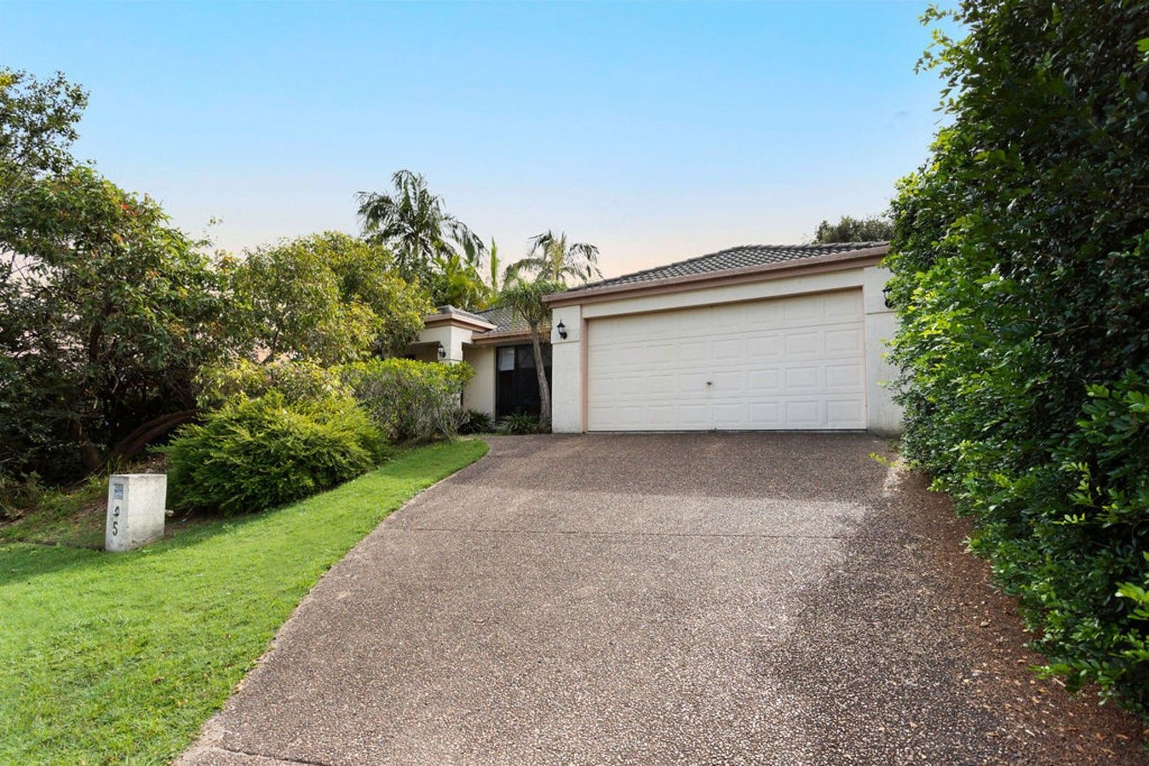 4 bedrooms House in 5 McKerrow Street GOODNA QLD, 4300