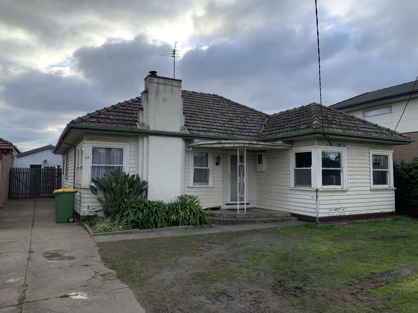 3 bedrooms House in 13 Dennis Street RESERVOIR VIC, 3073
