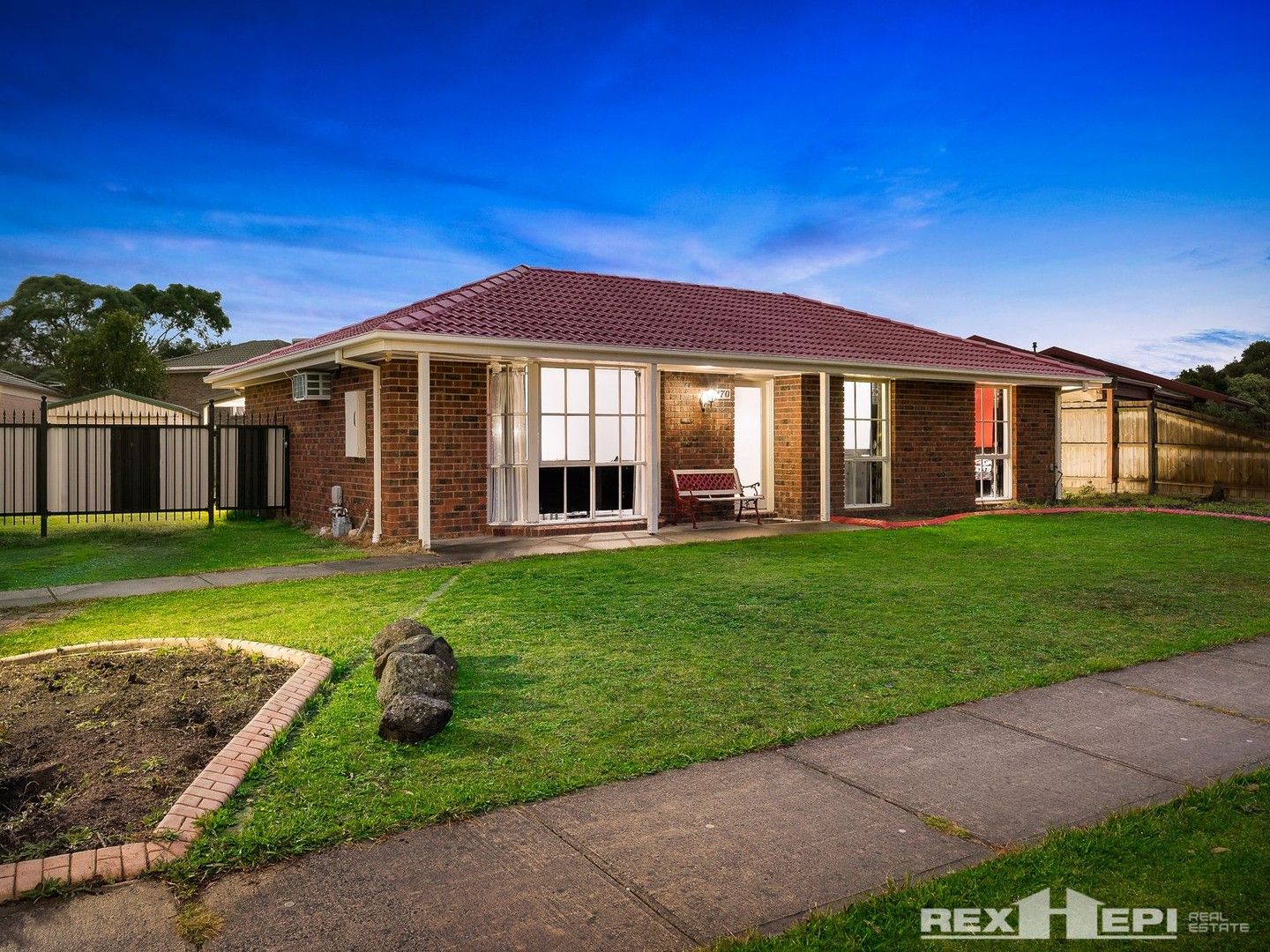 3 bedrooms House in 70 Gipps Crescent CRANBOURNE NORTH VIC, 3977