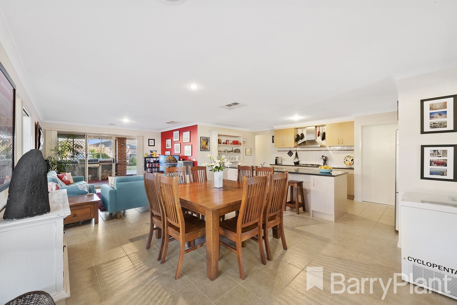 8 Manna Gum Court, Brookfield VIC 3338, Image 1