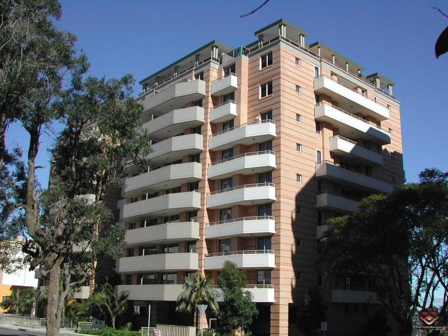 2 bedrooms Apartment / Unit / Flat in ID:3868897/4-10 Pound Road HORNSBY NSW, 2077