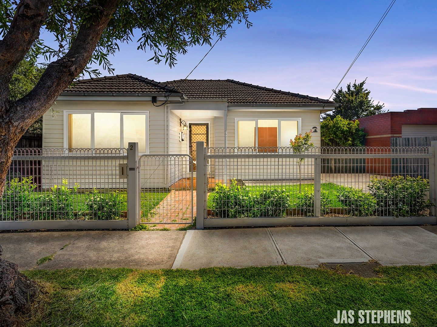 2 Burns Street, Maidstone VIC 3012, Image 0