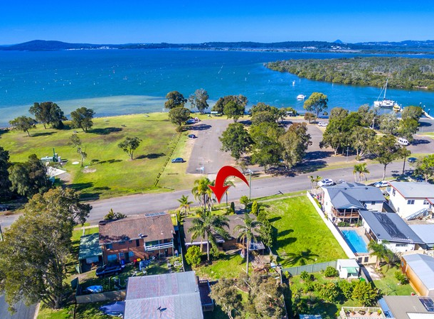 39 Cook Parade, Lemon Tree Passage NSW 2319