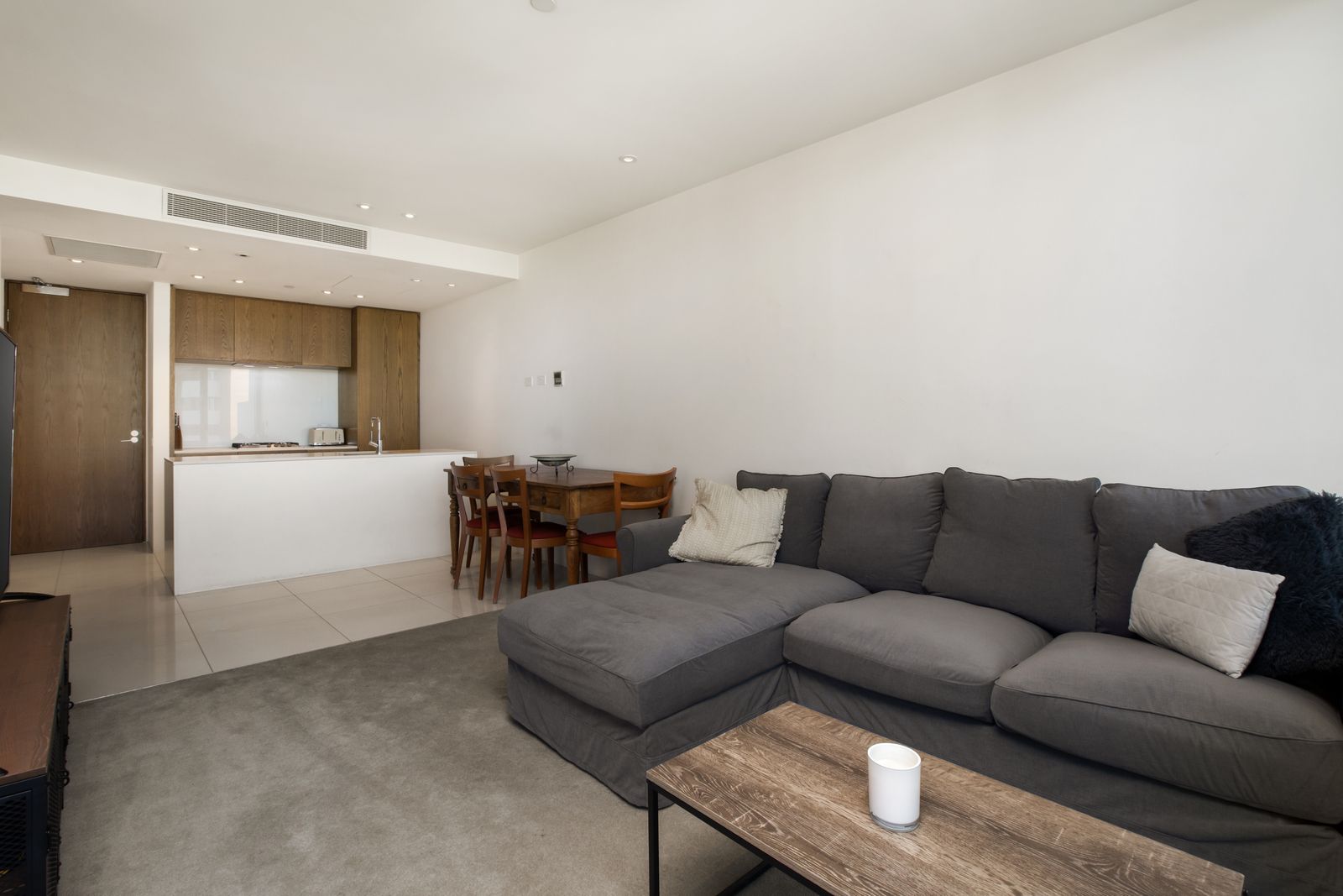 509/6 Victoria Street, St Kilda VIC 3182, Image 2