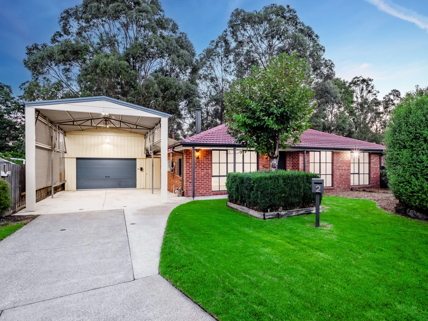 2 Bastow Close, Pakenham VIC 3810
