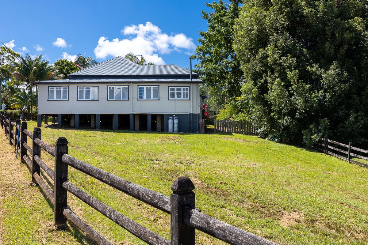 3 bedrooms House in 11 Granuaille Rd BANGALOW NSW, 2479