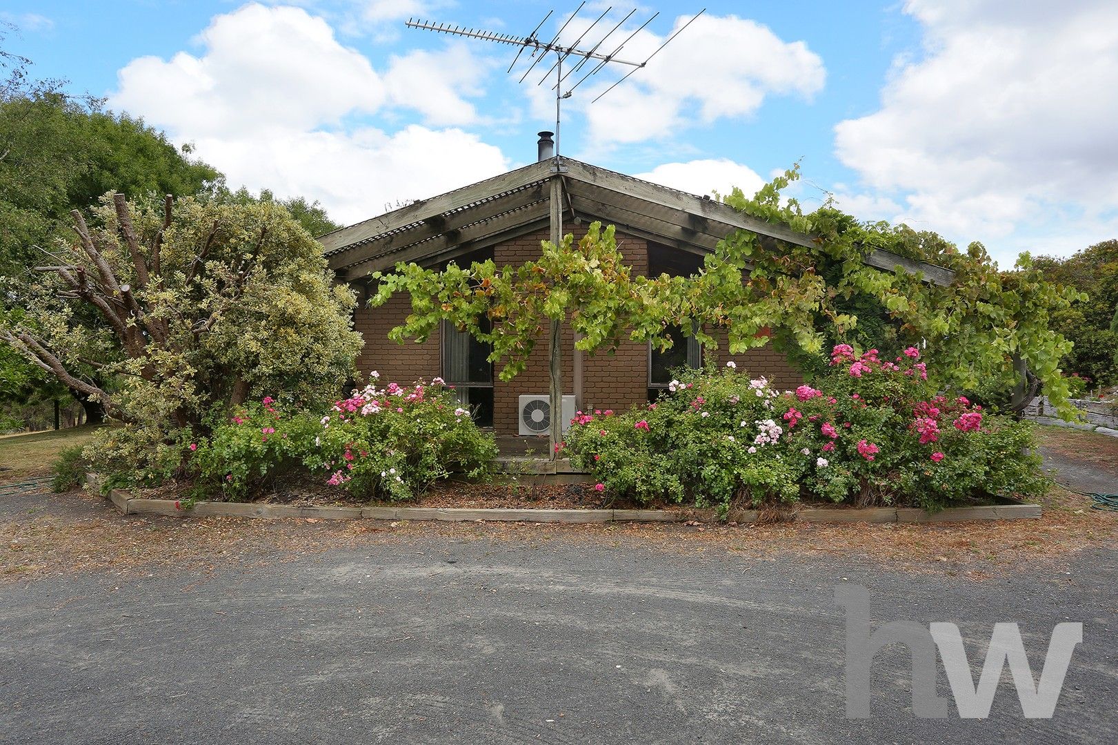 3 bedrooms House in 1195 Winchelsea Deans Marsh Road WINCHELSEA SOUTH VIC, 3241
