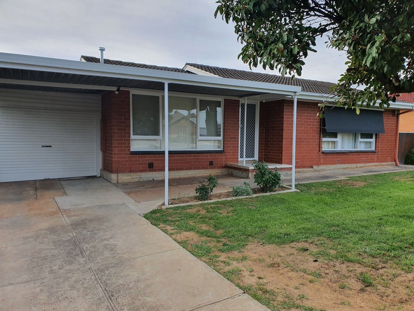 3 bedrooms House in 3 Windemere Street SEACOMBE GARDENS SA, 5047