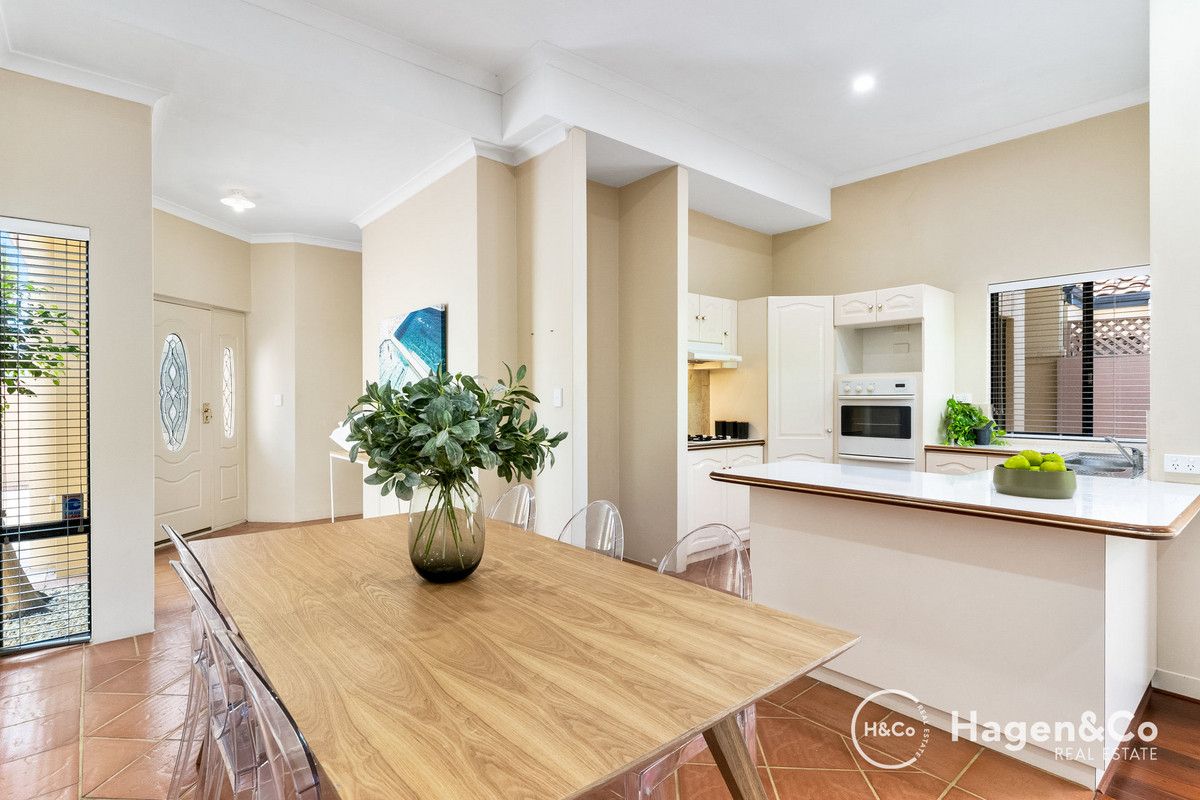 2/142 Ewen Street, Doubleview WA 6018, Image 1