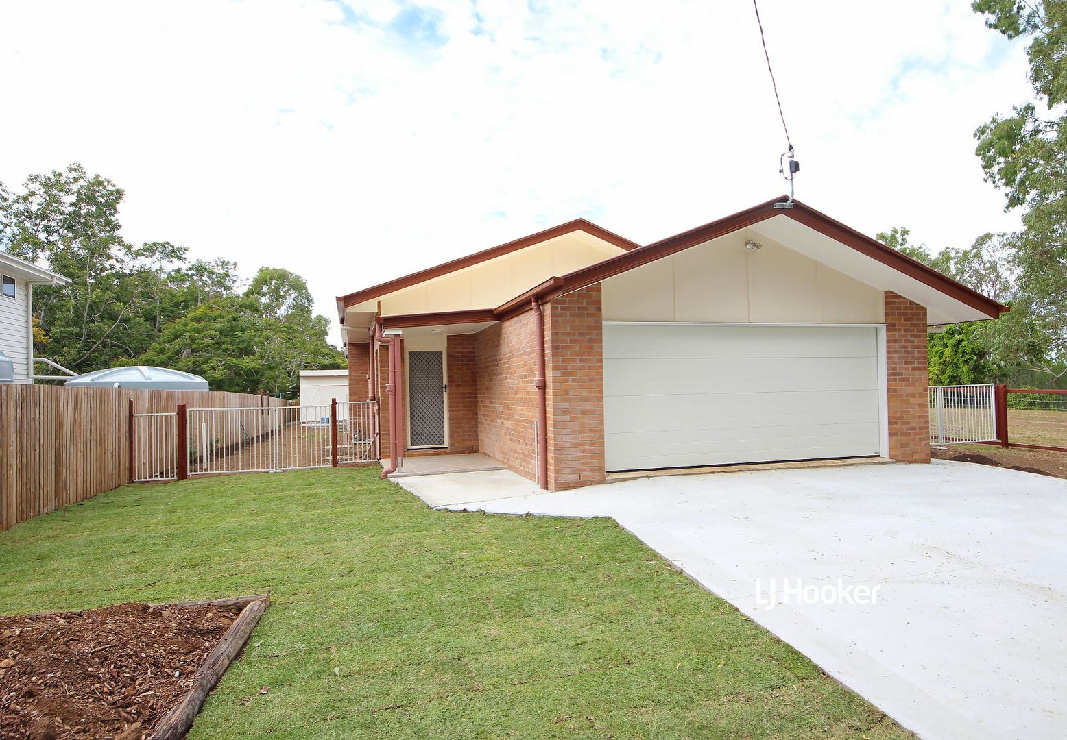 5 Barnes Road, Whiteside QLD 4503, Image 1