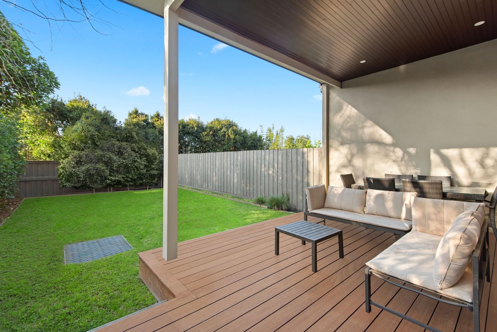 1/5 Flowerdale Road, Glen Iris VIC 3146, Image 1