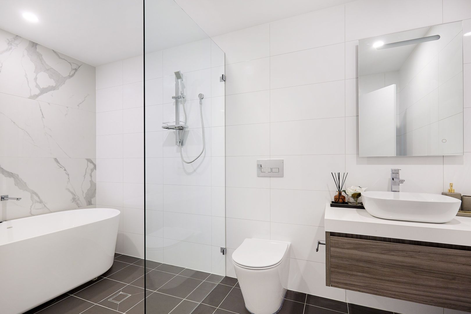 Epping NSW 2121 2 beds apartment for Sale, must sell 2018030119