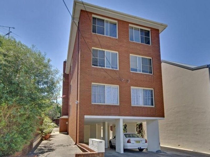 2 bedrooms Apartment / Unit / Flat in 1/22 Read St BRONTE NSW, 2024