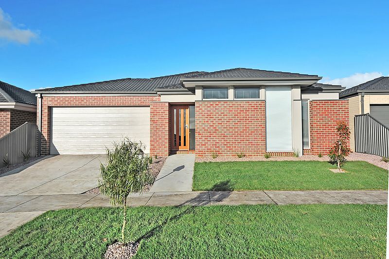 3 bedrooms House in 17 Pengelly Road LUCAS VIC, 3350