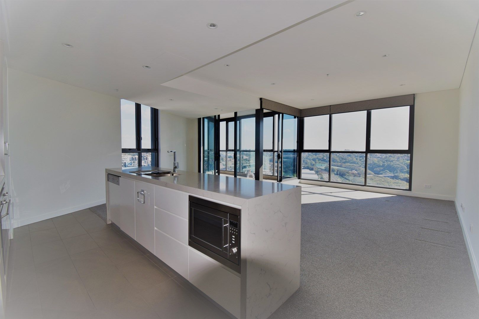 3 bedrooms Apartment / Unit / Flat in 1607/7 Magdalene Terrace WOLLI CREEK NSW, 2205