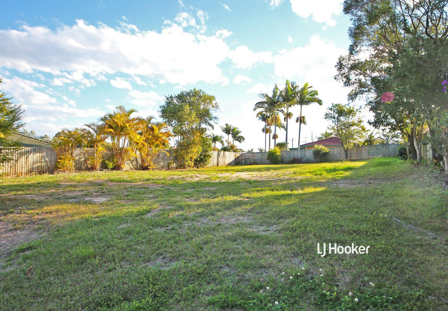 31 Talbot Drive, Kallangur QLD 4503, Image 2