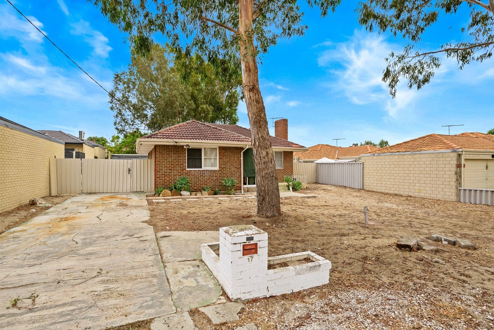 3 bedrooms House in 17 Thorney Way BALGA WA, 6061