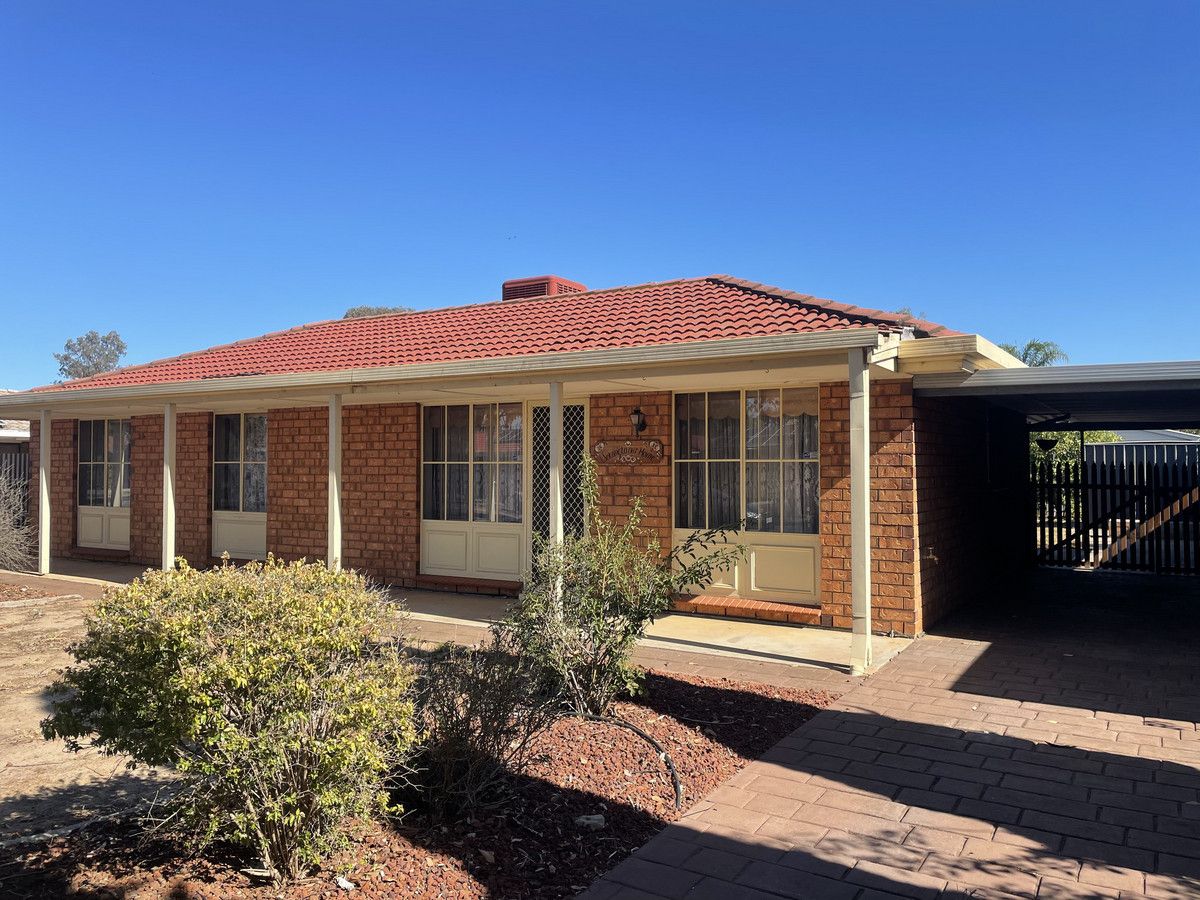 3 bedrooms House in 21 Briony Way PARALOWIE SA, 5108