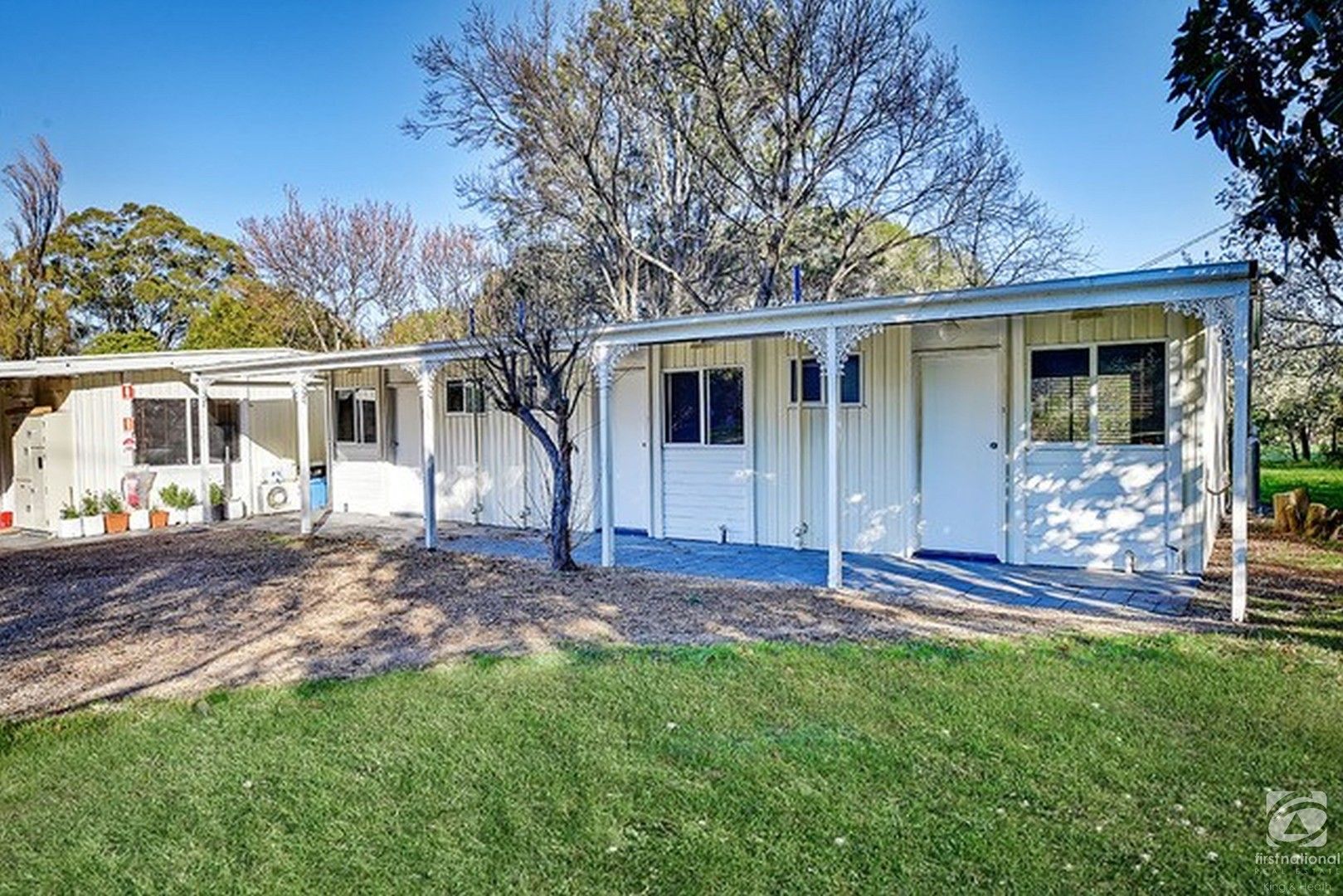 1 bedrooms Apartment / Unit / Flat in 1/64 Robertsons Road KALIMNA WEST VIC, 3909