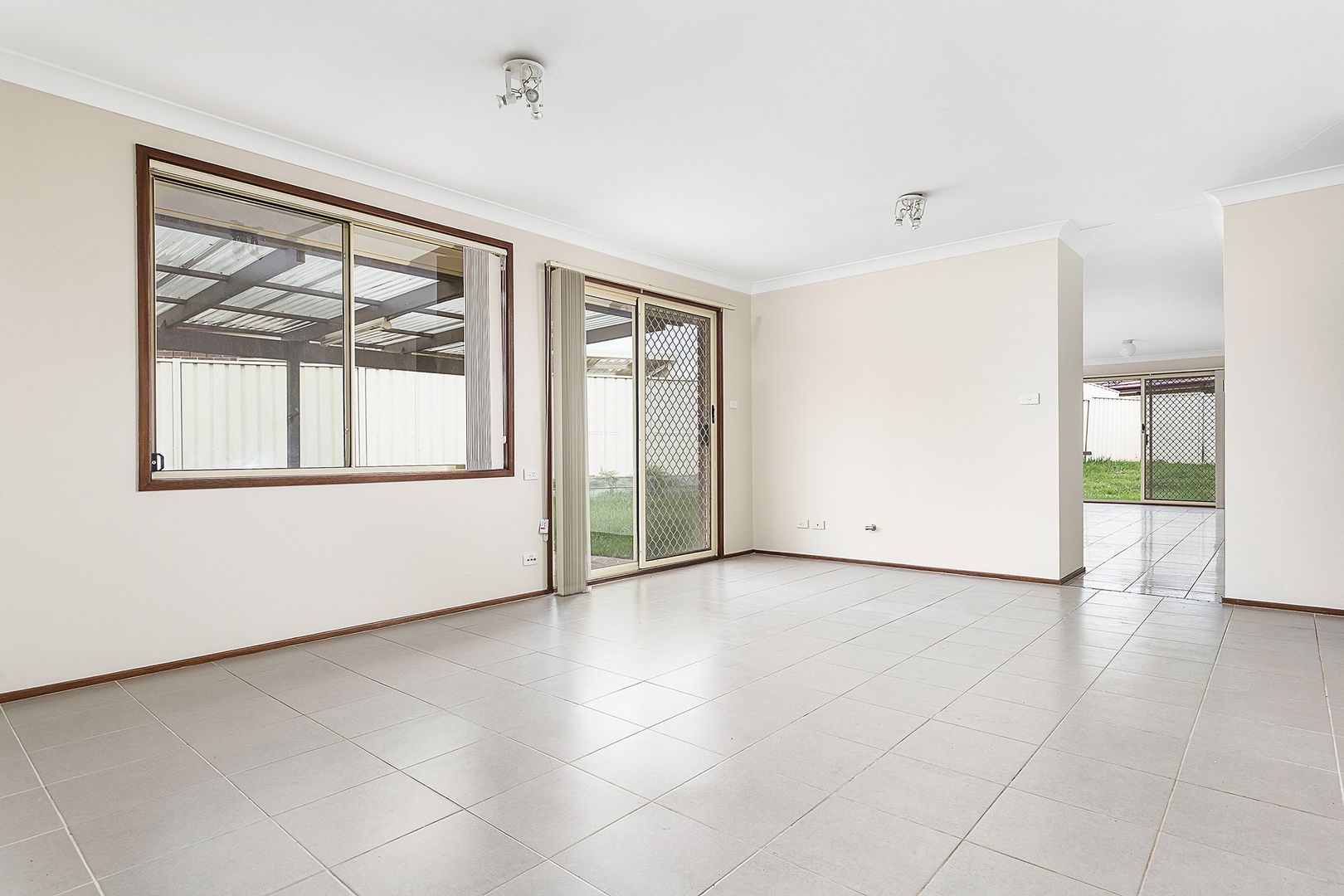 17 Durali Road, Glenmore Park NSW 2745, Image 1