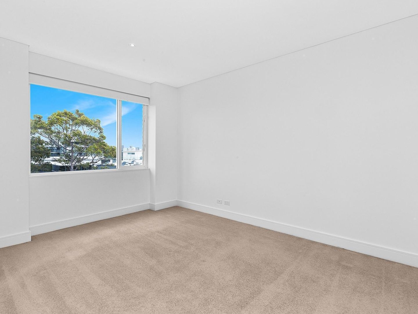 401 /18 Woodlands Avenue, Breakfast Point NSW 2137, Image 2