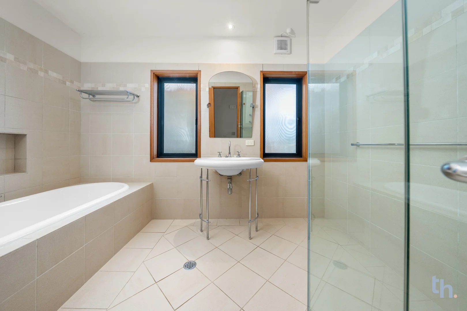 Additional image 14 of 107 Fishing Point Road, Fishing Point NSW 2283