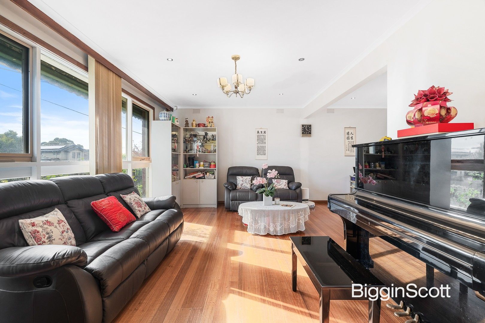 252 Gallaghers Road, Glen Waverley VIC 3150, Image 1