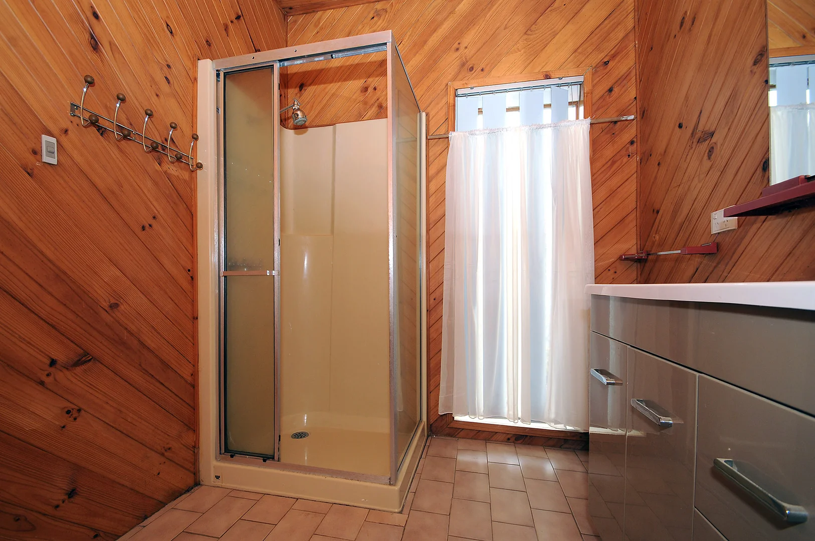 Additional image 4 of 16 Allen Street, Glen Waverley VIC 3150