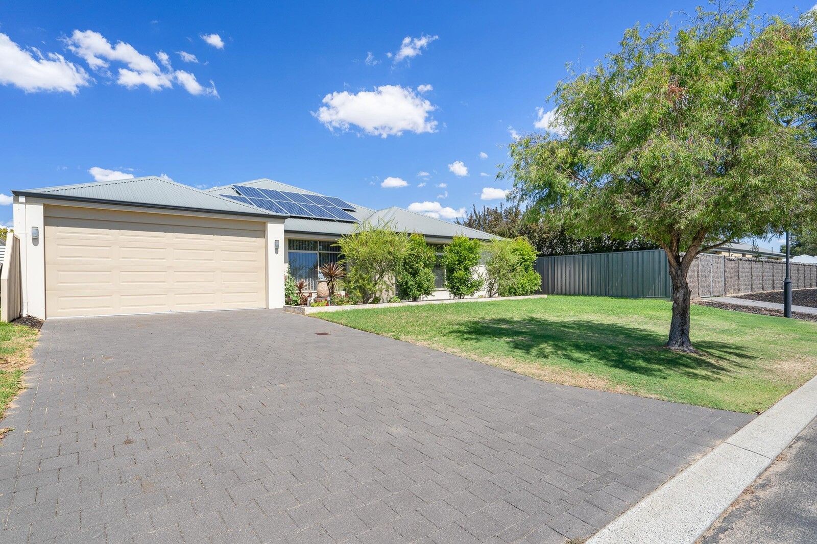 Sold 4 Cezanne Way, Yalyalup WA 6280 on 22 May 2023 2018413359 Domain