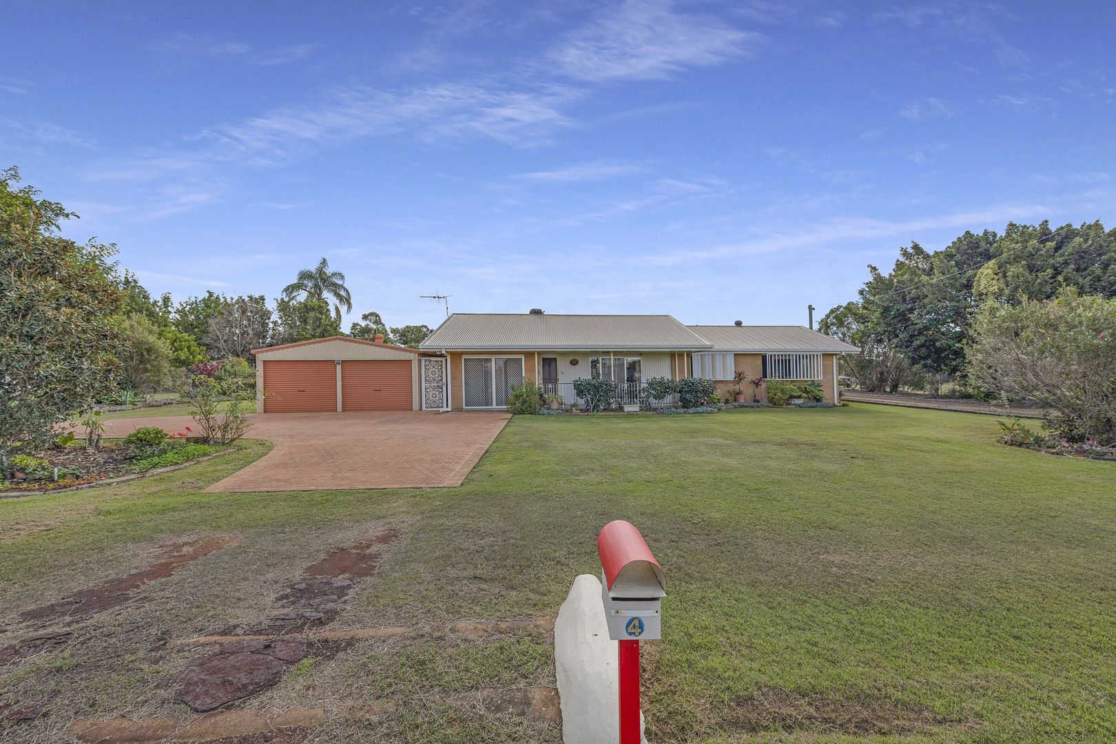 4 Peggs Road, Oakwood QLD 4670, Image 1