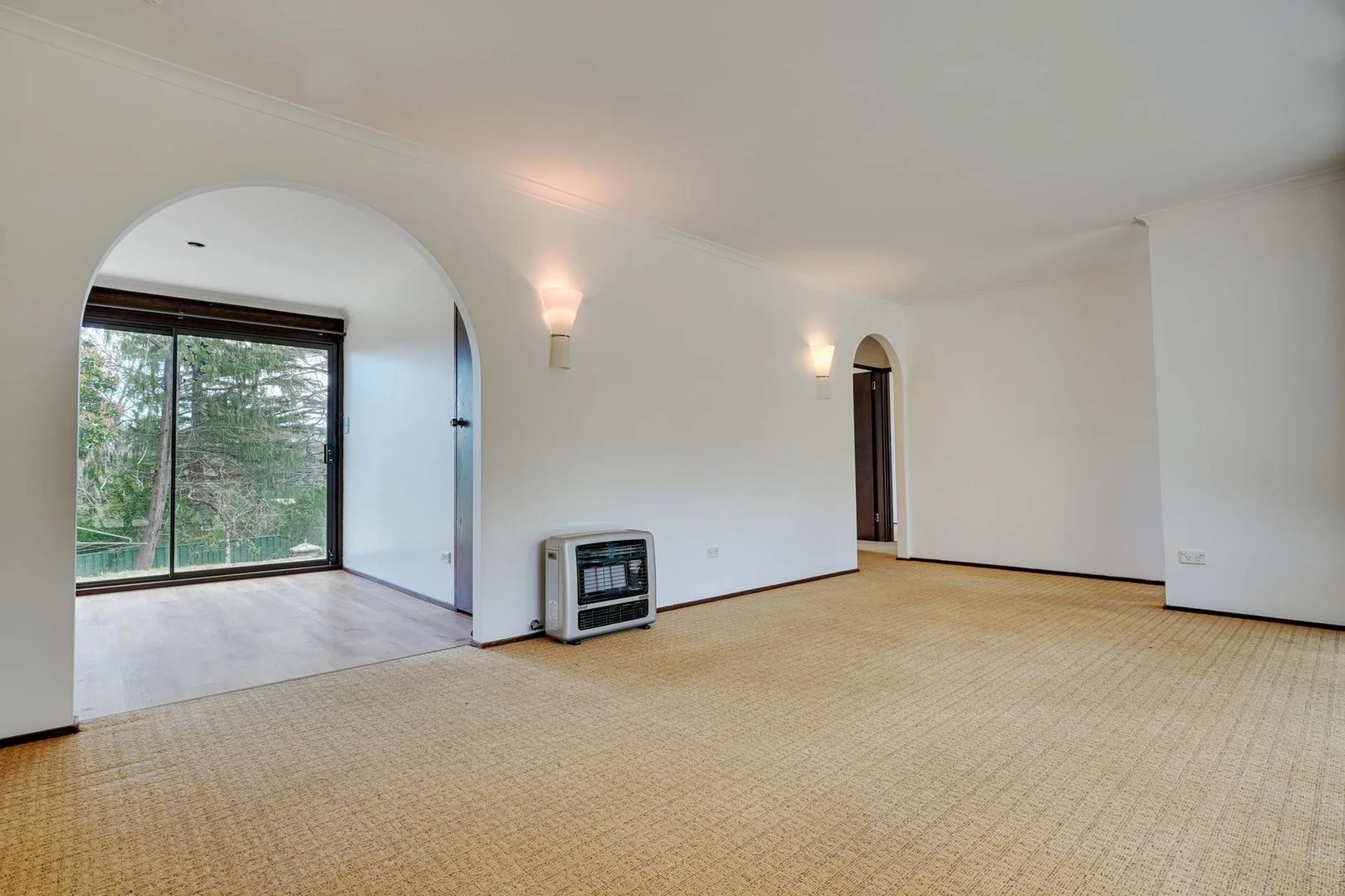 Additional image 2 of 4 Myrtle Street, Katoomba NSW 2780