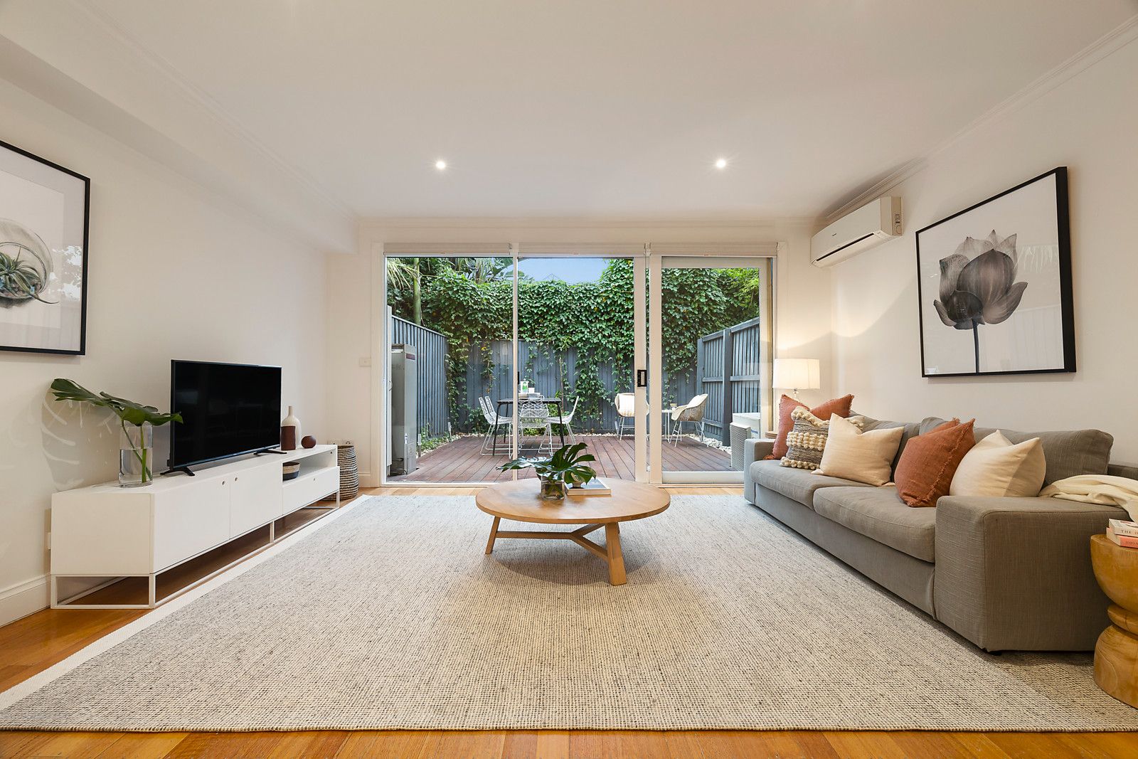 2/15 Hyland Street, South Yarra VIC 3141, Image 0