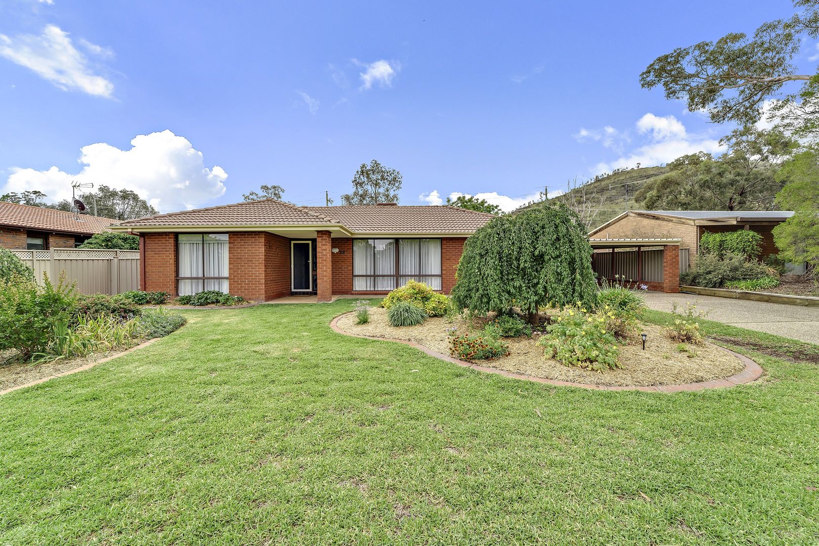 22 Fisken Crescent, Kambah ACT 2902, Image 1