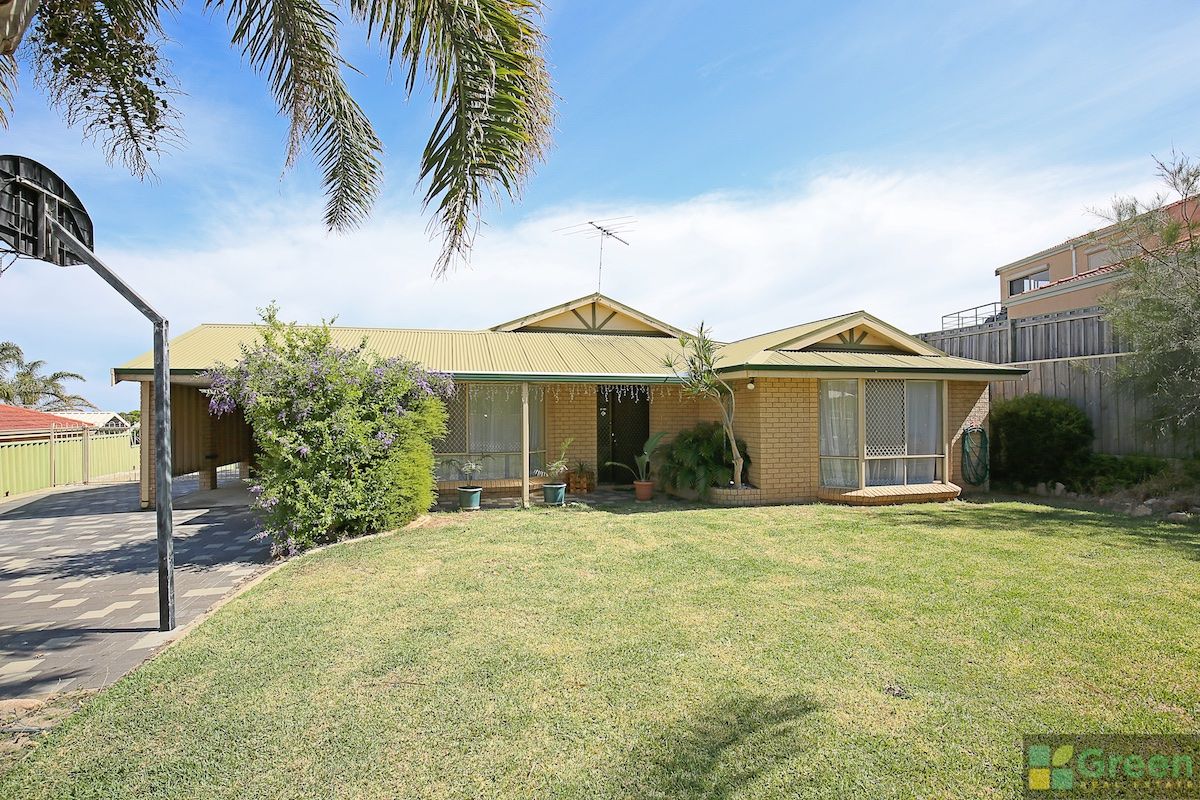 9 Nutans Court, Halls Head WA 6210, Image 1