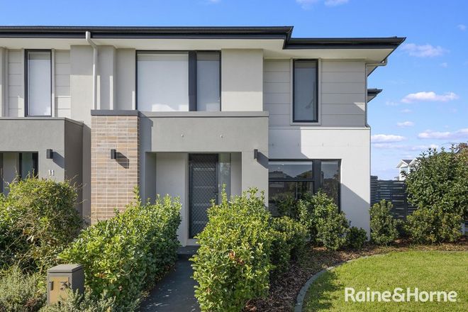 Picture of 13 Beaumont Terrace, ORAN PARK NSW 2570
