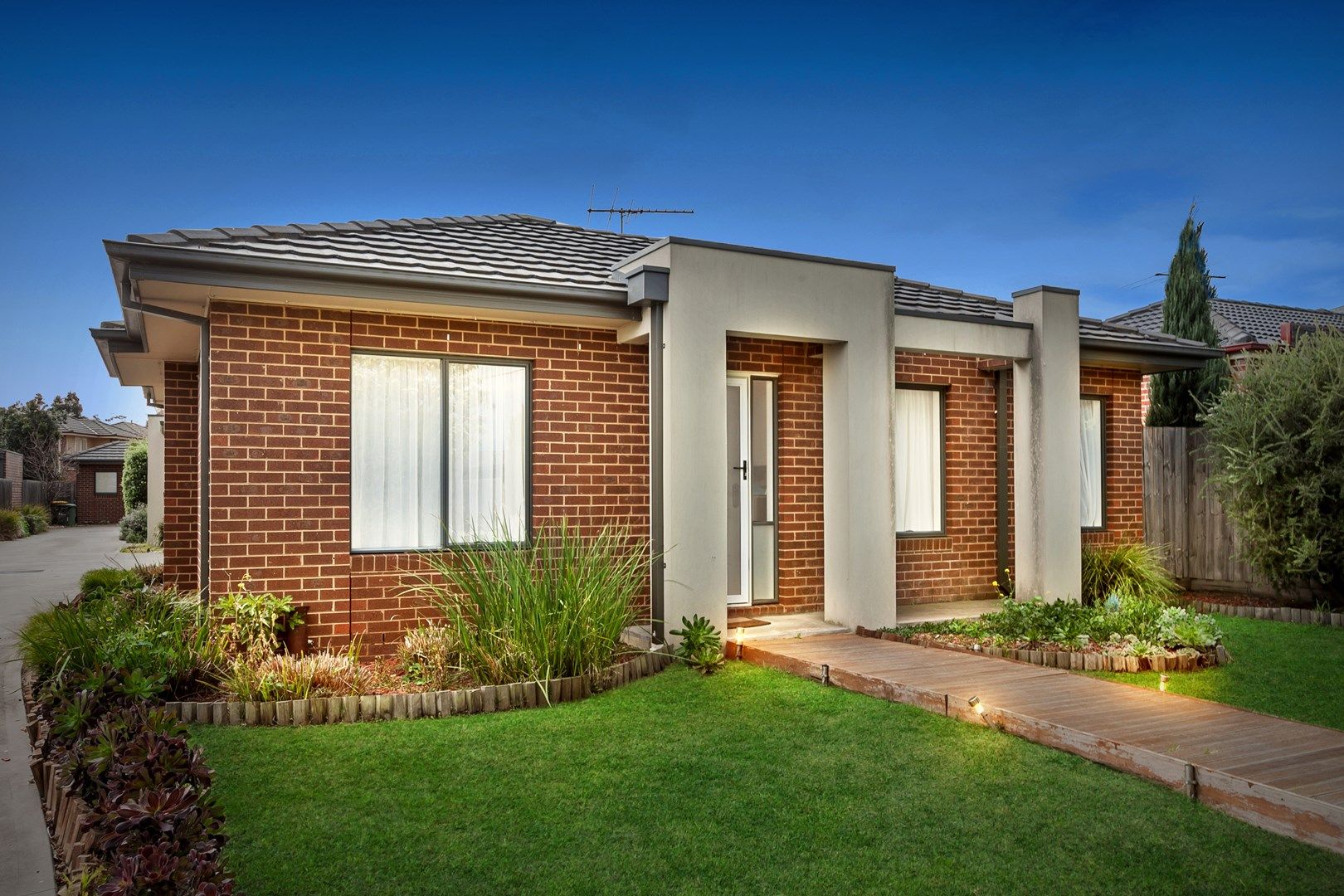 1/144 St Vigeons Road, Reservoir VIC 3073, Image 0