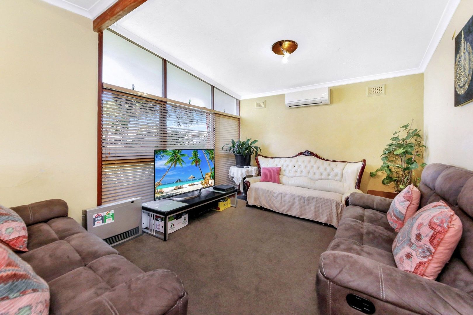 164 Lorraine Street, Peakhurst Heights NSW 2210, Image 1