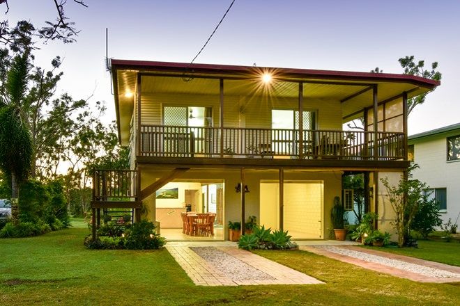 Picture of 39 Davison Road, WILSON BEACH QLD 4800