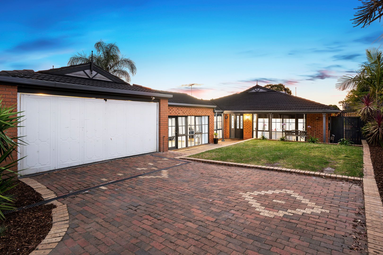 101 Taylors Lane, Rowville VIC 3178