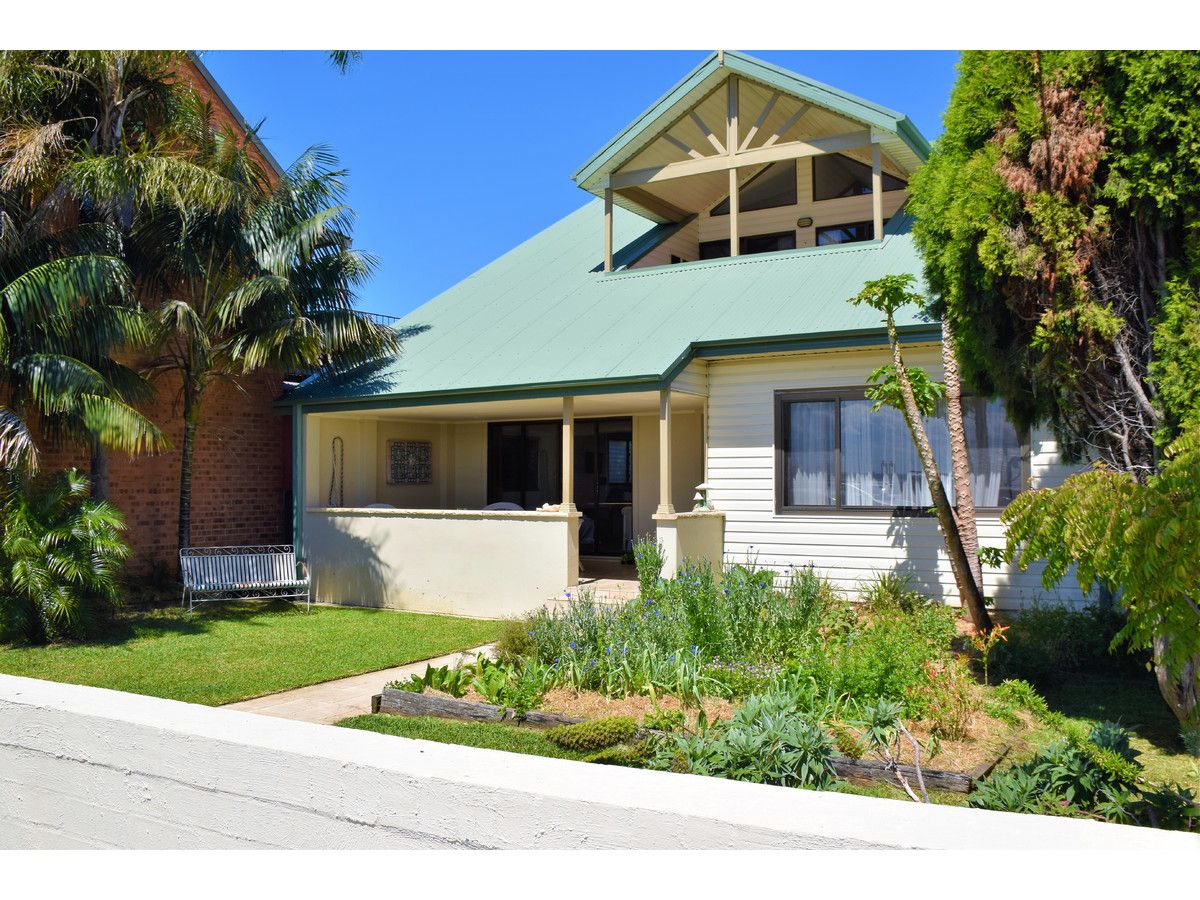 8 Prince Charles Parade, Kurnell NSW 2231, Image 0