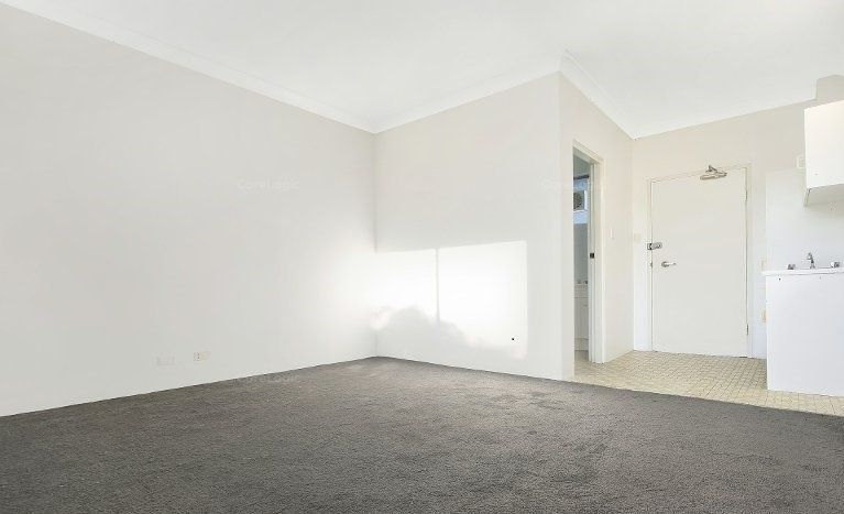 33/1-5 Mount Keira Road, West Wollongong NSW 2500, Image 2