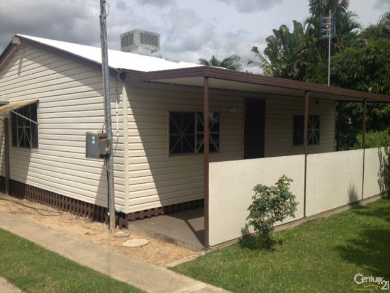 10 Strathmore Street, Collinsville Property History & Address