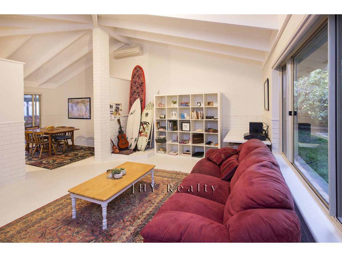 3 bedrooms House in 1/12 McDermott Street QUINDALUP WA, 6281