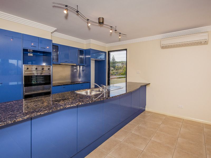 2/27 Matthew Flinders Drive, Port Macquarie NSW 2444, Image 2