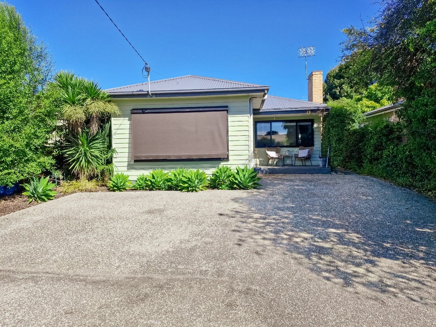 2 bedrooms House in 38 Murray St E COLAC VIC, 3250