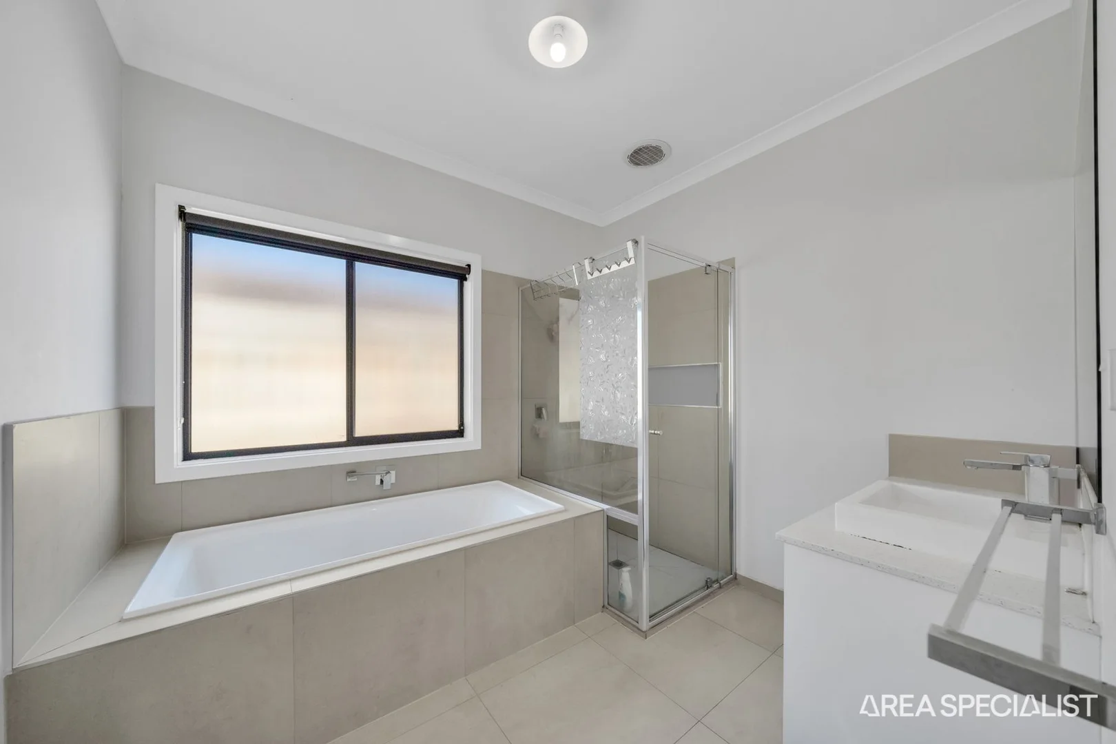 Additional image 8 of 88 Horsley Street, Thornhill Park VIC 3335